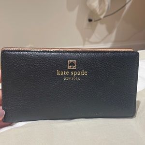Kate spade wallet black